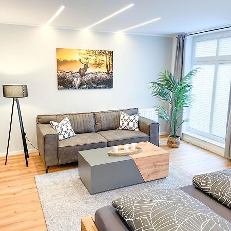 Appartement Am Mythenweg Thale Esterno foto